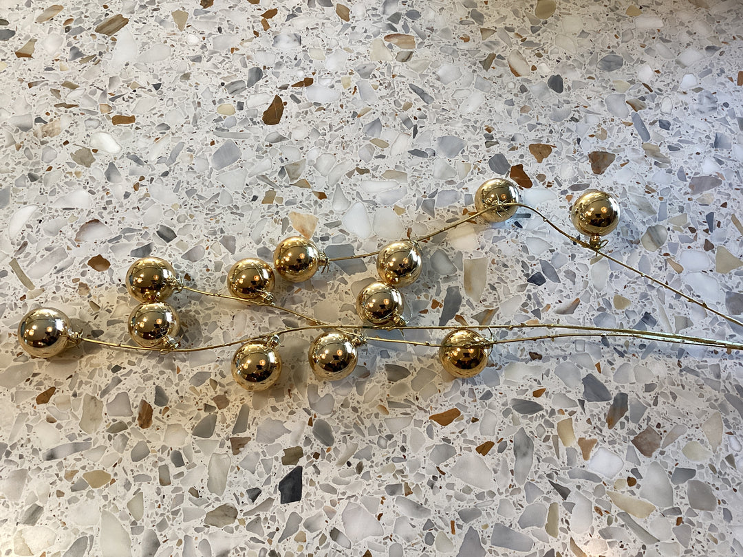 Plastic Ball Spray - Gold Finish